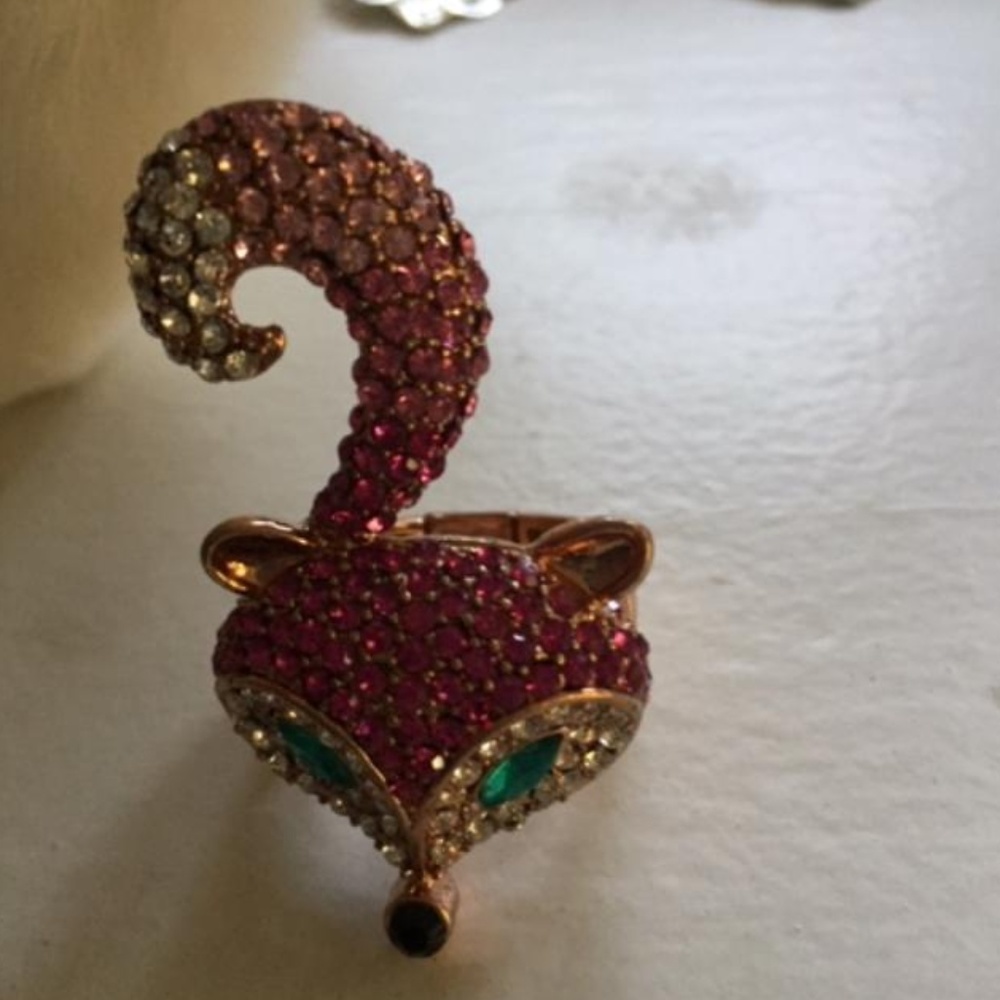 Fox stretch  ring